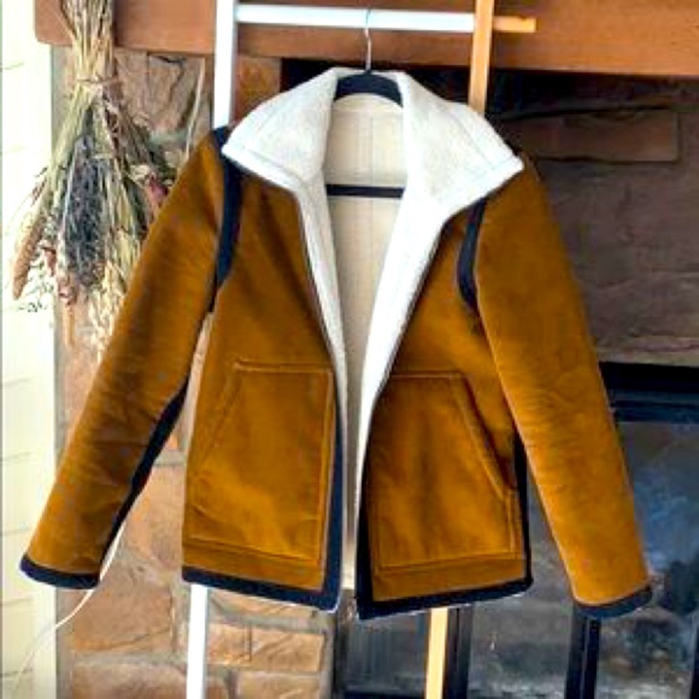 Gently used marine layer reversible jacket